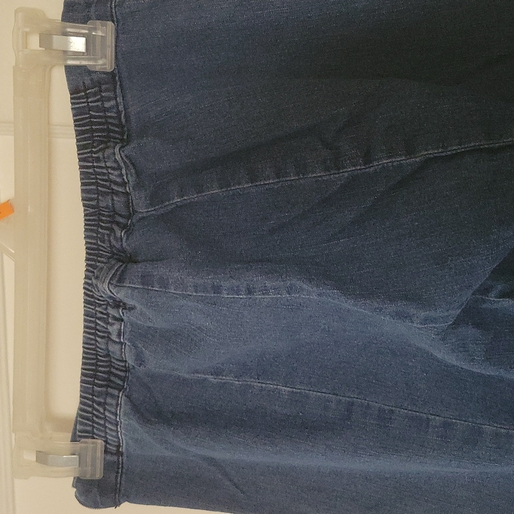 Jeans - Picture 3 of 6